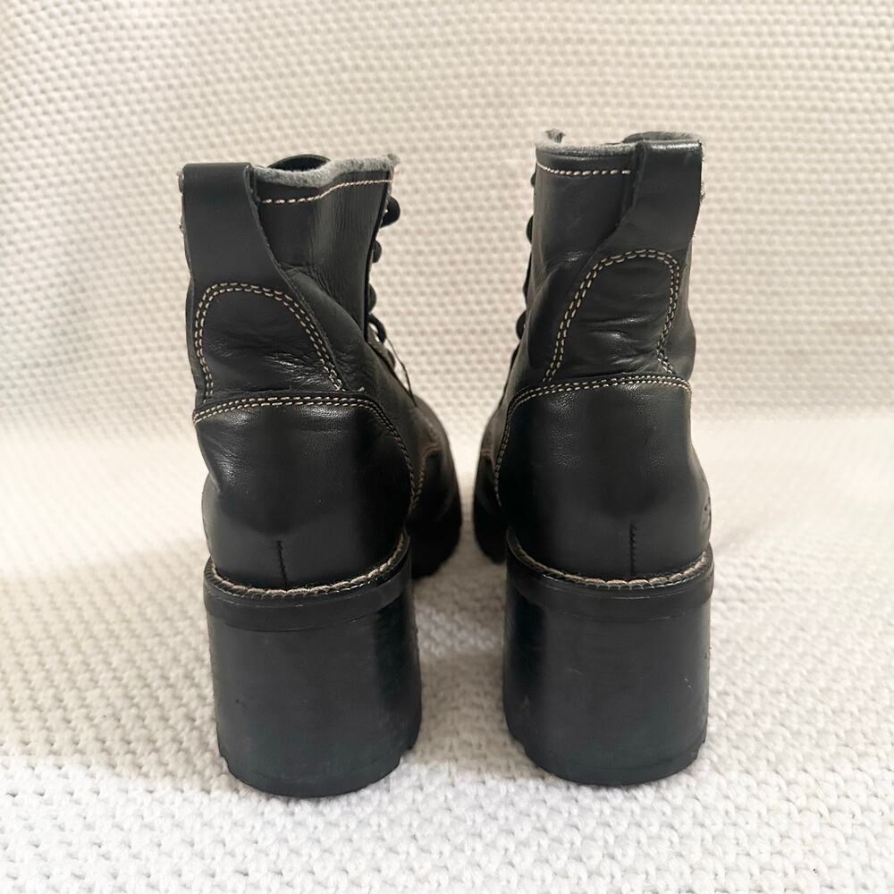 Skechers Black Leather Y2K Stitching Grunge Chunky Lug Sole Lace Up Boots 8.5 - Picture 10 of 11